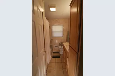 3412 W Wanda Ave, Milwaukee, WI 53221 - Photo 17