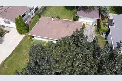 3412 W Wanda Ave, Milwaukee, WI 53221 - Photo 11