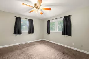 N70W39060 Foster Dr, Lac La Belle, WI 53066 - Photo 13