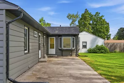 839  Lincoln Dr, West Bend, WI 53095 - Photo 41