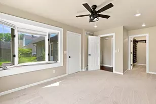 839 Lincoln Dr, West Bend, WI 53095 - Photo 17