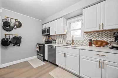 4028 N 83rd St, Milwaukee, WI 53222 - Photo 7
