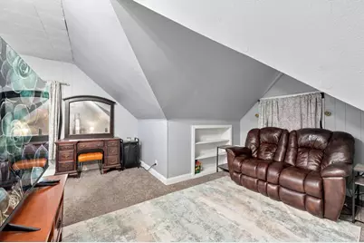4028 N 83rd St, Milwaukee, WI 53222 - Photo 13