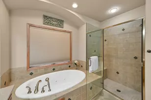 1107 Woodland Hills Dr, Waukesha, WI 53188 - Photo 23