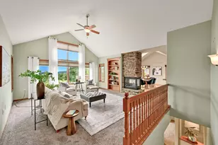 1107 Woodland Hills Dr, Waukesha, WI 53188 - Photo 5