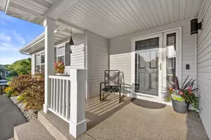 8601 221st Ave, Salem Lakes, WI 53168 - Photo 7