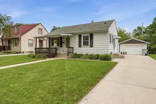 6122 W Idaho St, Milwaukee, WI 53219 - Photo 21