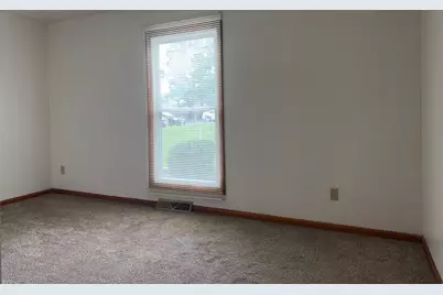418  Beloit St #9, Walworth, WI 53184 - Photo 11