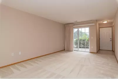 210 E Remer Rd, Elkhorn, WI 53121 - Photo 7