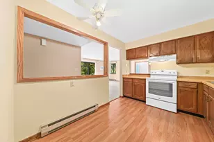 W177N9765 Riversbend Circle, Germantown, WI 53022 - Photo 19
