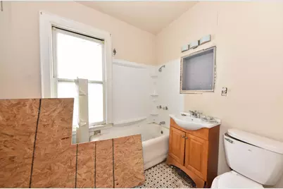 2533 N Fratney St, Milwaukee, WI 53212 - Photo 15
