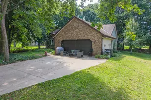 N71W23721 Good Hope Rd, Sussex, WI 53089 - Photo 33