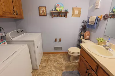 N71W23721  Good Hope Rd, Sussex, WI 53089 - Photo 21