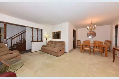 12450 W Ohio Dr, New Berlin, WI 53151 - Photo 5