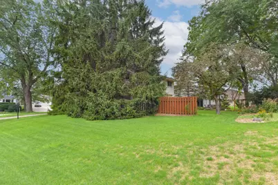 12450 W Ohio Dr, New Berlin, WI 53151 - Photo 29
