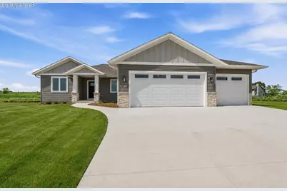 801 S 5th St, Cedar Grove, WI 53013 - Photo 9