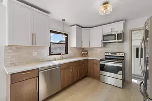 2110 S 63rd St, West Allis, WI 53219 - Photo 5