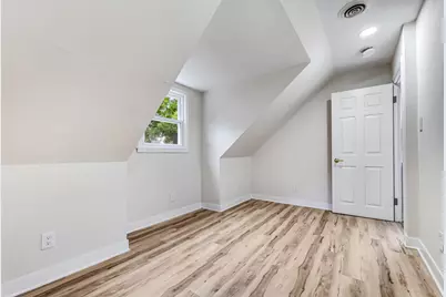 5169 N 63rd St, Milwaukee, WI 53218 - Photo 13