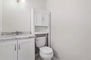13728 W Honey Ln, New Berlin, WI 53151 - Photo 21