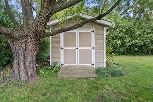 13728 W Honey Ln, New Berlin, WI 53151 - Photo 47