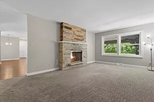 13728 W Honey Ln, New Berlin, WI 53151 - Photo 13