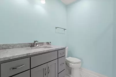 13728 W Honey Ln, New Berlin, WI 53151 - Photo 23