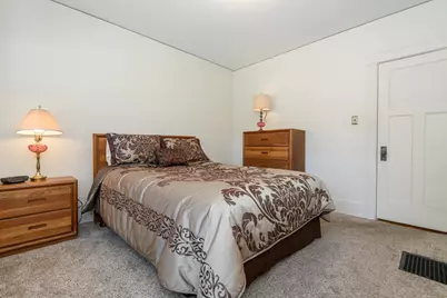 121 N Hartwell Ave, Waukesha, WI 53186 - Photo 39