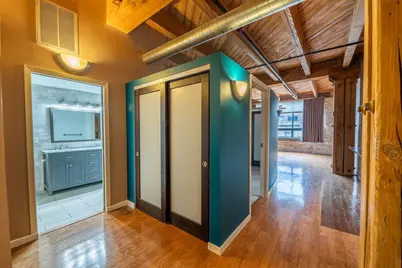 234 E Reservoir Ave #404, Milwaukee, WI 53212 - Photo 5