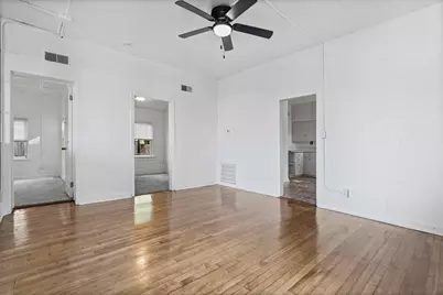 1313  South Ave, La Crosse, WI 54601 - Photo 9