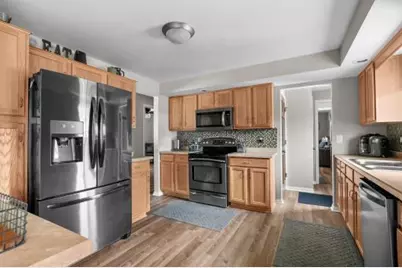 2015  Richmond Ave, Manitowoc, WI 54220 - Photo 11