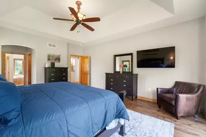 13445 N Laurel Ln, Mequon, WI 53097 - Photo 19