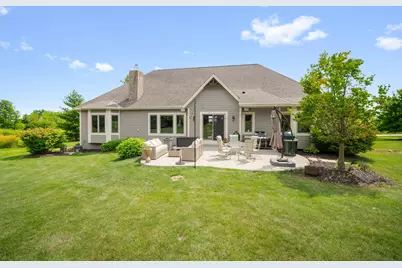 13445 N Laurel Ln, Mequon, WI 53097 - Photo 43