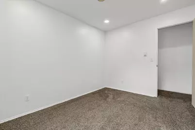 1013  Fairfield Ln, Farmington, WI 53090 - Photo 25