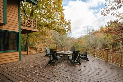 9910 N Corey Ln, Mequon, WI 53092 - Photo 3