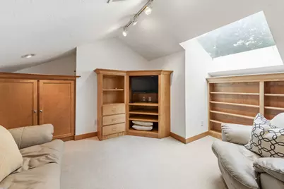9910 N Corey Ln, Mequon, WI 53092 - Photo 37