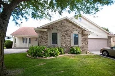 5360 S Cambridge Ln, Greenfield, WI 53221 - Photo 39