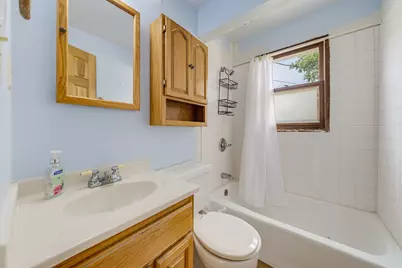 W347N5213  Elm Ave, Lac La Belle, WI 53069 - Photo 19