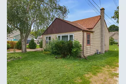 W347N5213  Elm Ave, Lac La Belle, WI 53069 - Photo 5