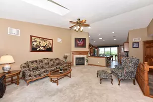 1536 Nature Trail, Hartford, WI 53027 - Photo 3