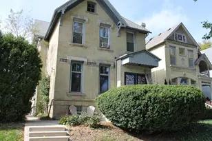 1679 N Cass St, Milwaukee, WI 53202 - Photo 17