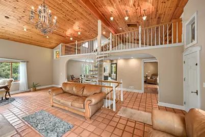 205  Kummrow Ct, Wales, WI 53183 - Photo 17
