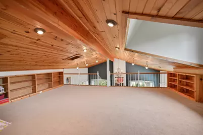 205  Kummrow Ct, Wales, WI 53183 - Photo 25