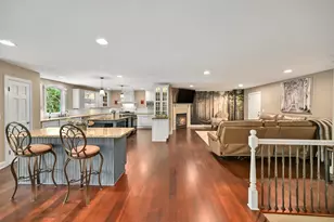 205 Kummrow Ct, Wales, WI 53183 - Photo 5