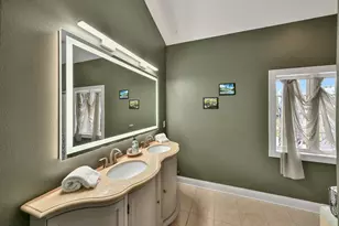 205 Kummrow Ct, Wales, WI 53183 - Photo 35