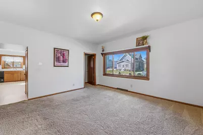 727  Milwaukee St, Kiel, WI 53042 - Photo 5