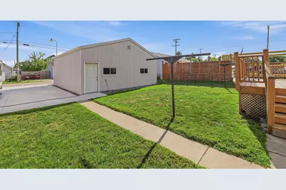 727  Milwaukee St, Kiel, WI 53042 - Photo 33