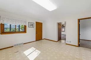727 Milwaukee St, Kiel, WI 53042 - Photo 3