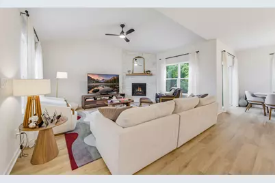 N56W24051  Daisy Ct, Sussex, WI 53089 - Photo 17