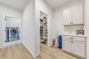 N56W24051 Daisy Ct, Sussex, WI 53089 - Photo 33