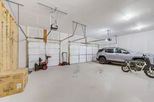 N56W24051 Daisy Ct, Sussex, WI 53089 - Photo 35